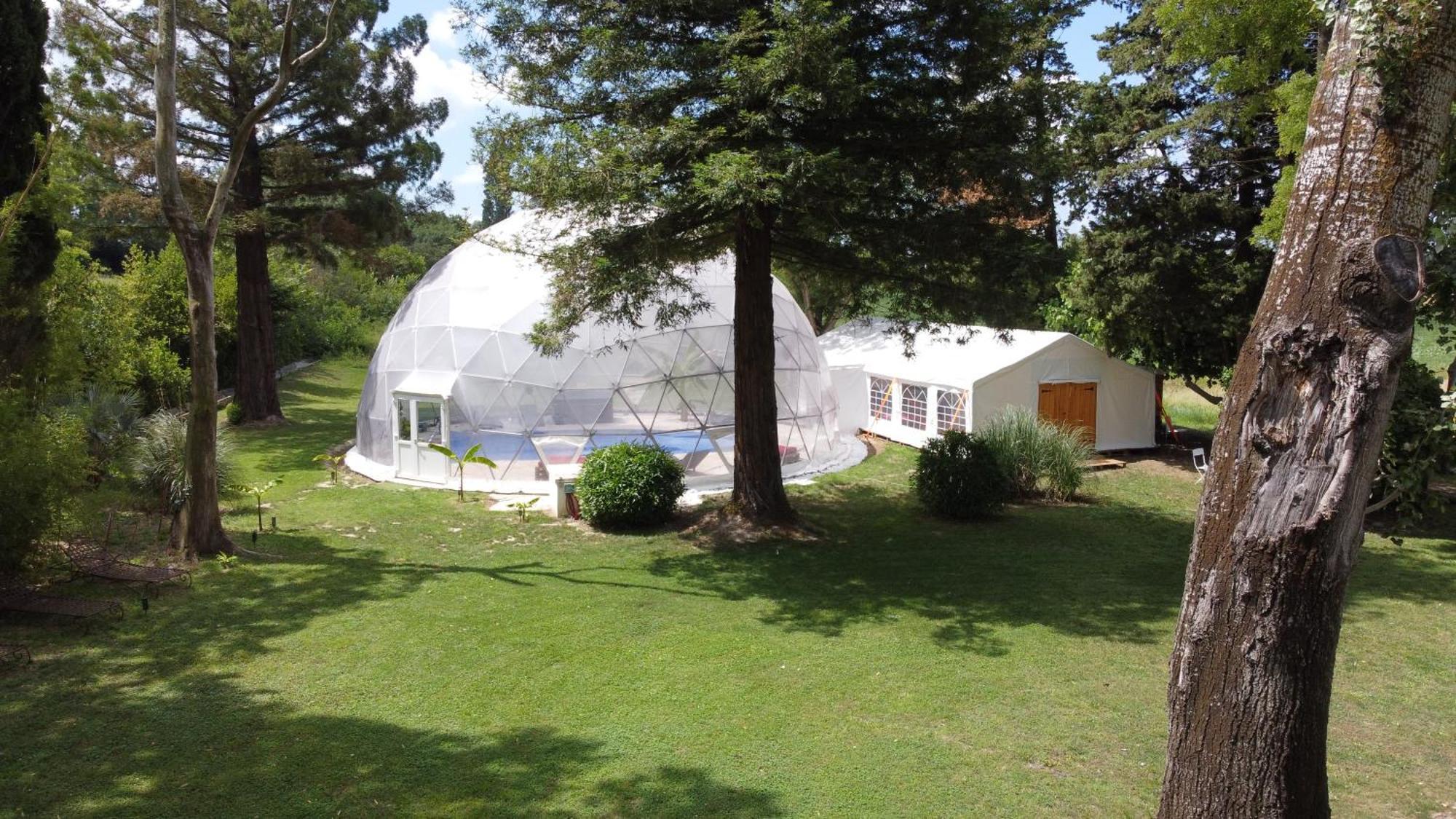Mas Du Versadou, Dans Un Espace Naturel Protege, Piscine Couverte Chauffee Toute L'Annee, Spa Et Salle De Jeux แซ็ง จิลส์ ภายนอก รูปภาพ